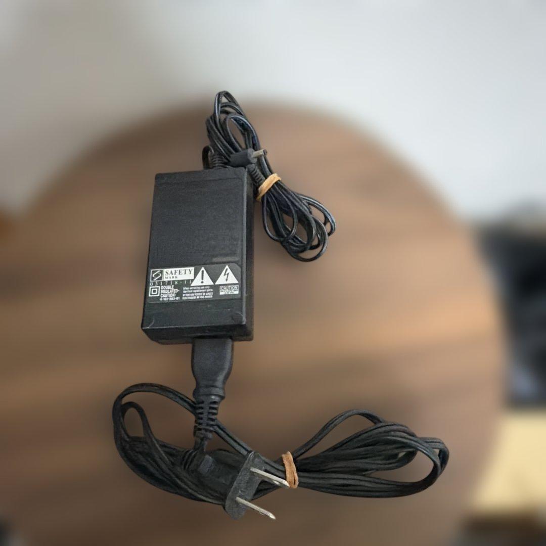 【ビデオカメラ】 Canon iVIS HF21