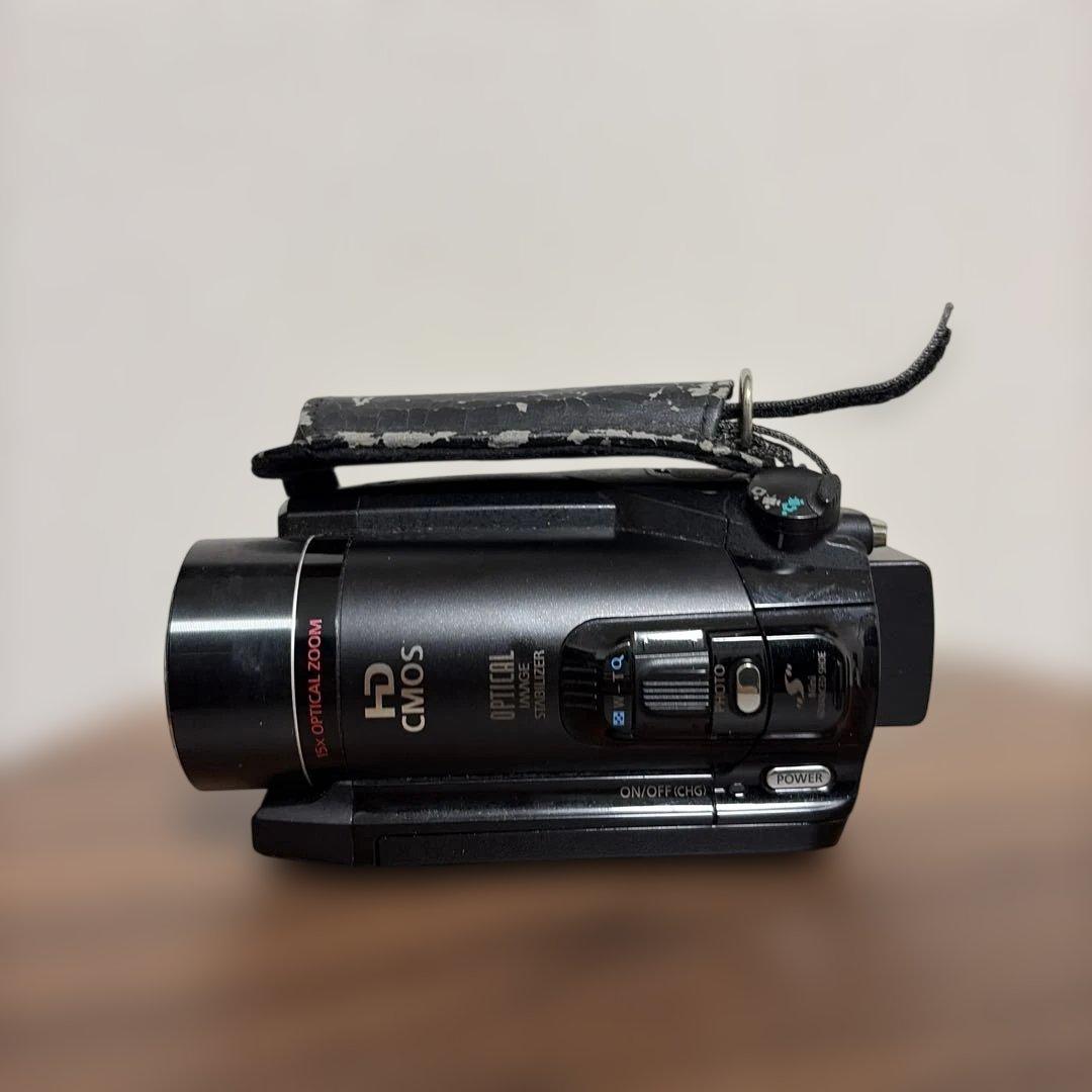 【ビデオカメラ】 Canon iVIS HF21