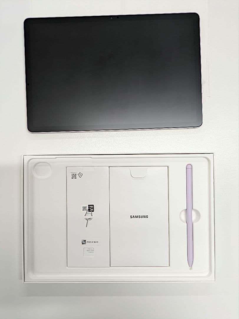 中古　Galaxy Tab S9 FE　キーボード付ケース付