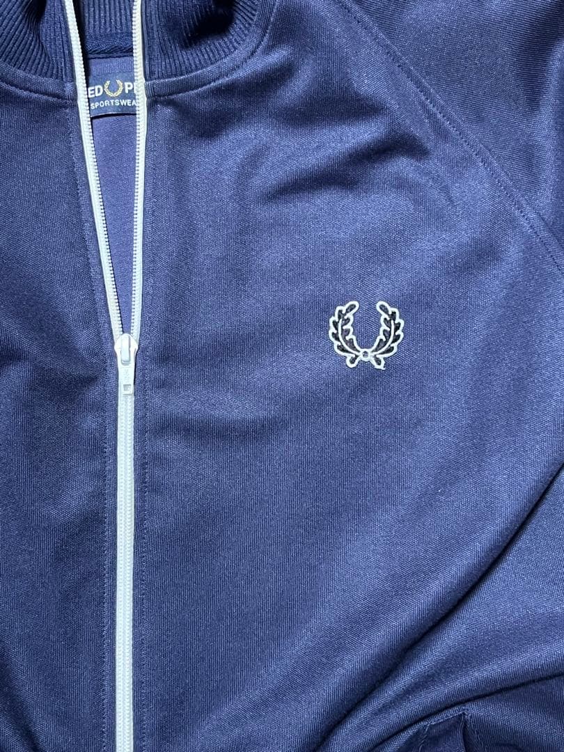 Fred Perry Taped Track Jacketトラックジャケット