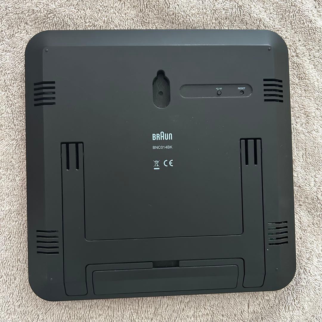 【廃盤】BRAUN BNC014 ウォールクロック (カレンダー 温度 湿度計)