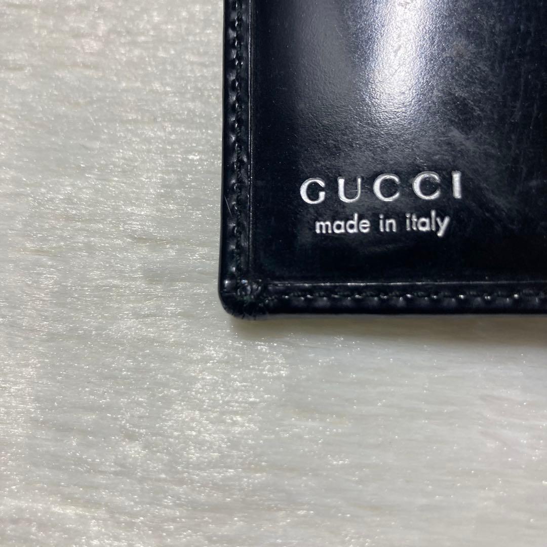 本日特別値下げ　GUCCI グッチ　エナメル　二つ折り　ダブルホック　黒　GG