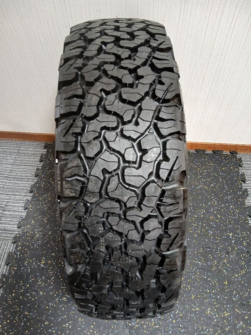 未使用品 BFグッドリッチ 225/70R17 　1本　2020年
