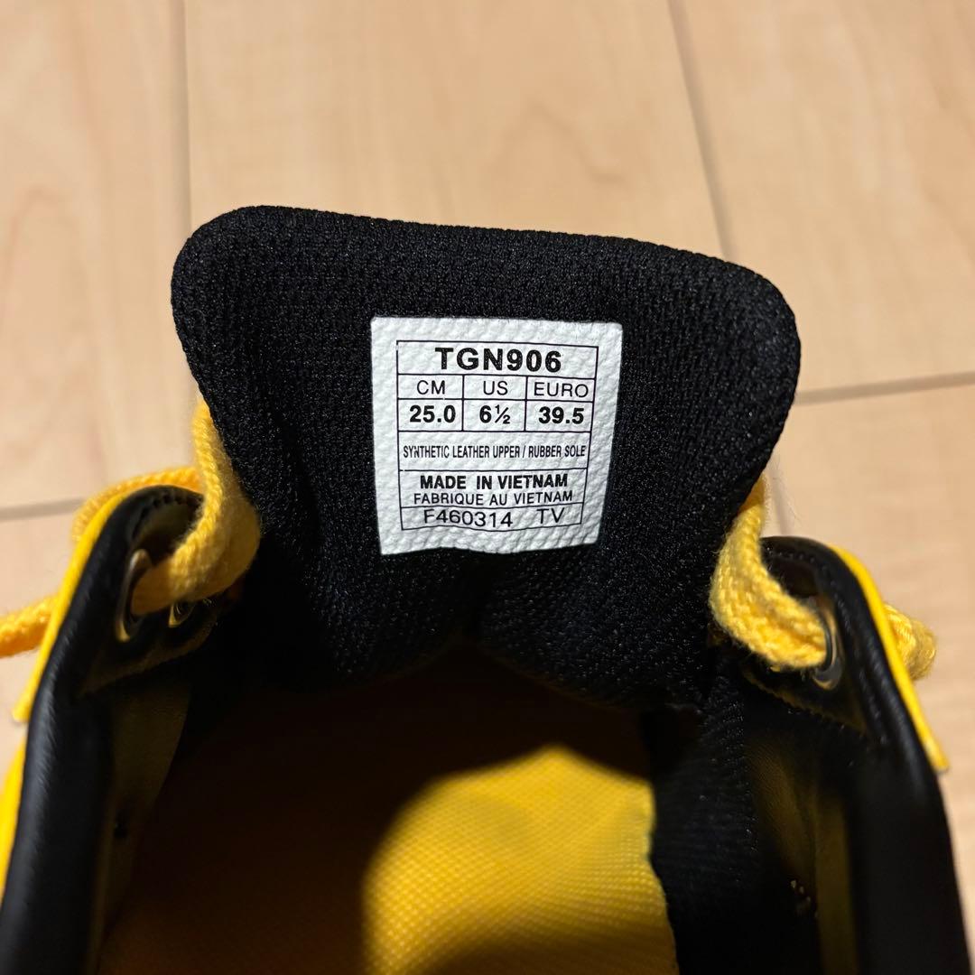 お値下げ致しました♪　ASICS イエローブラック ゴルフシューズ 25.0cm