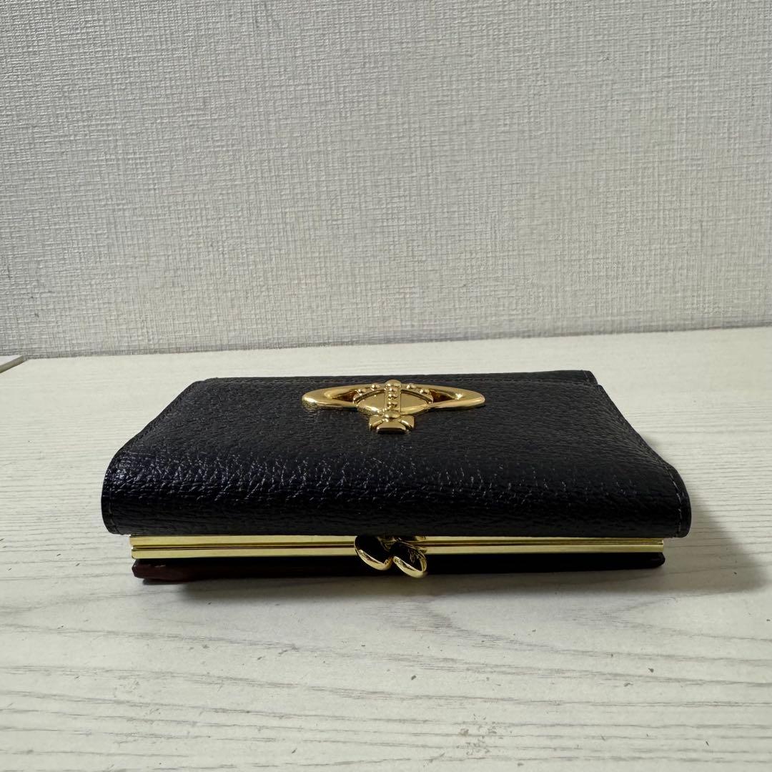 【新品】ヴィヴィアンウエストウッド 三つ折り　がま口　財布　レザー　オーブ 黒