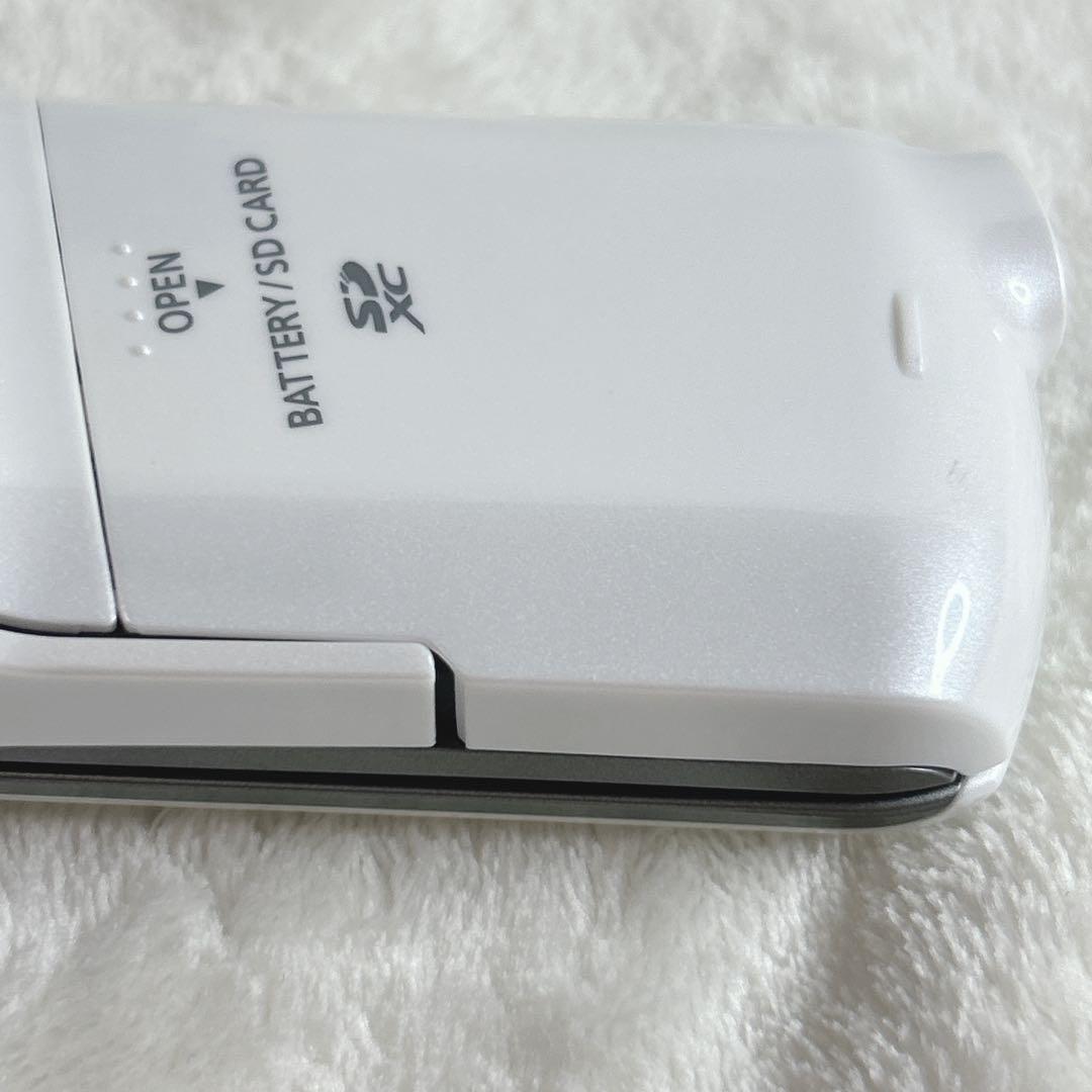 ✨美品✨Panasonic HX-DC1 ホワイト　ビデオカメラ