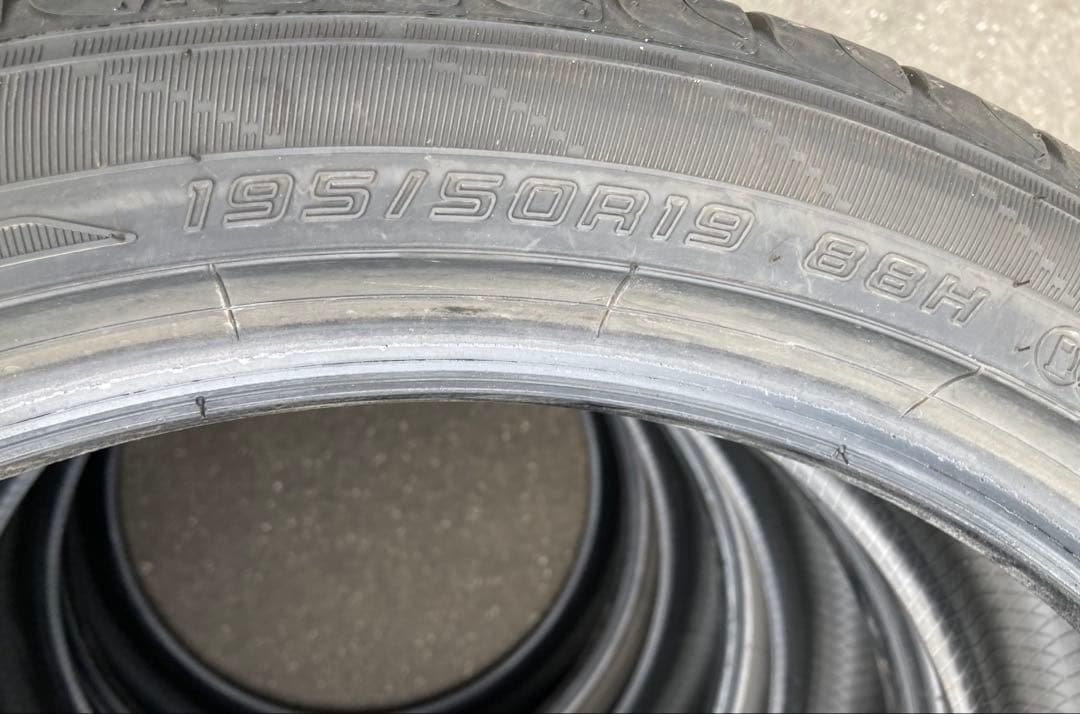 DUNLOP 195/50R19 25年製 夏タイヤ 【南-82 ②】