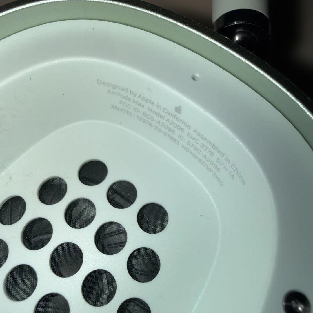 【完動品】AirPods MAX 第一世代 Lightning