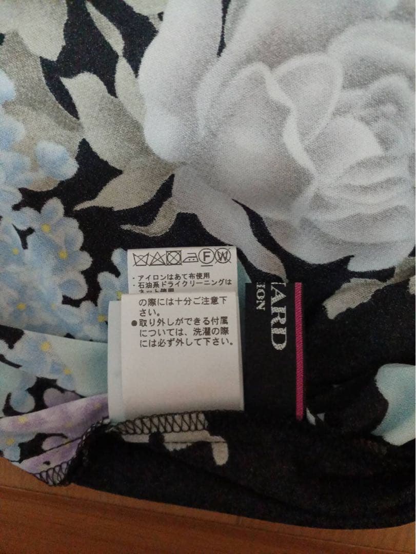 レオナール　フラワープリント　ワンピース　36 極美品す