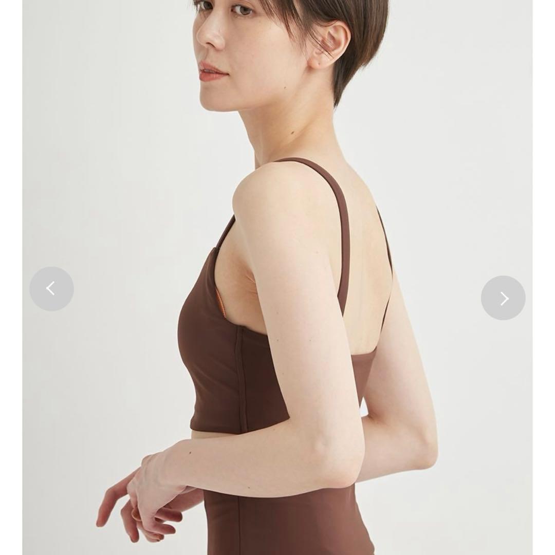 新品 emmi ヨガウェア ブラトップ サステナレッチブラトップ ピラティス