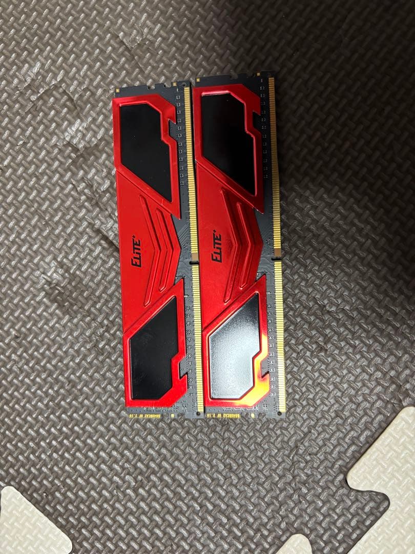 DDR4 2666 16GB メモリ