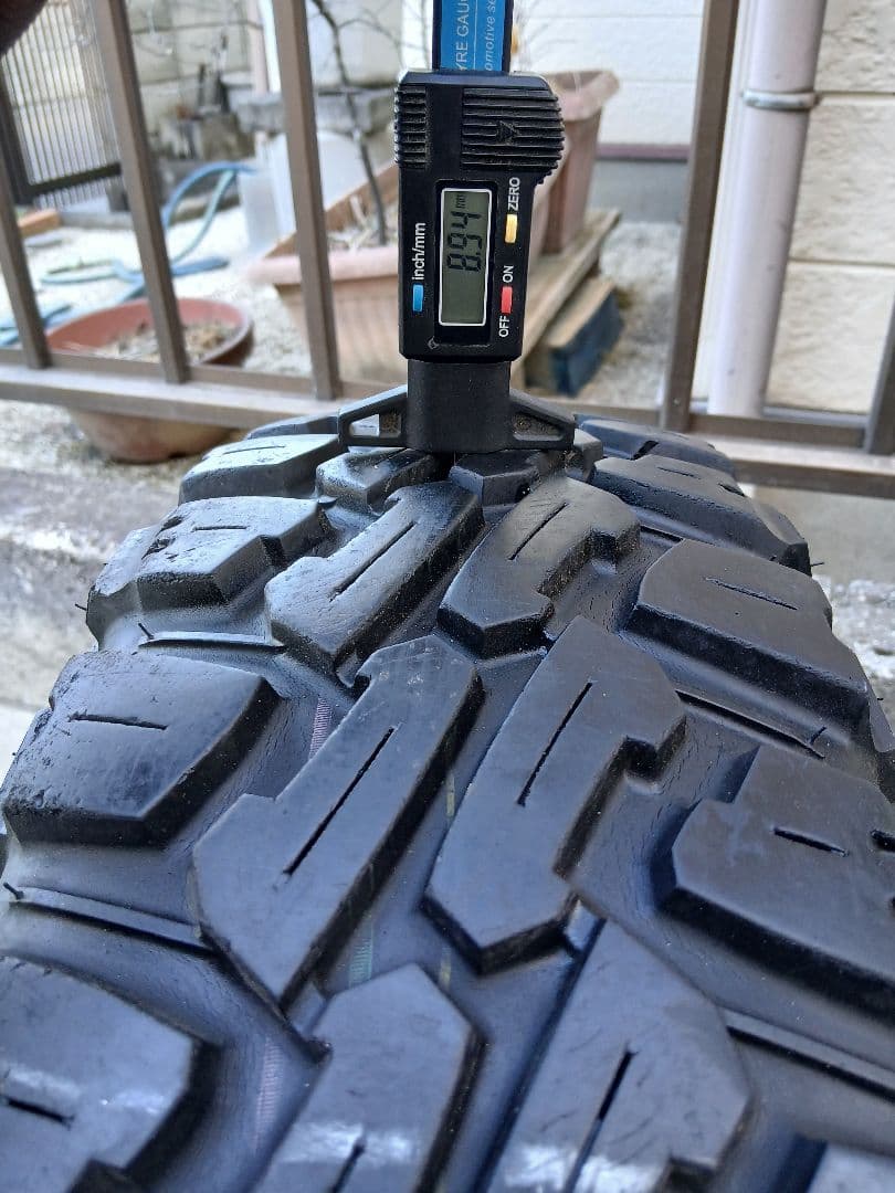 MUDSTAR M/T 195/80R15 107/105N LT 1本