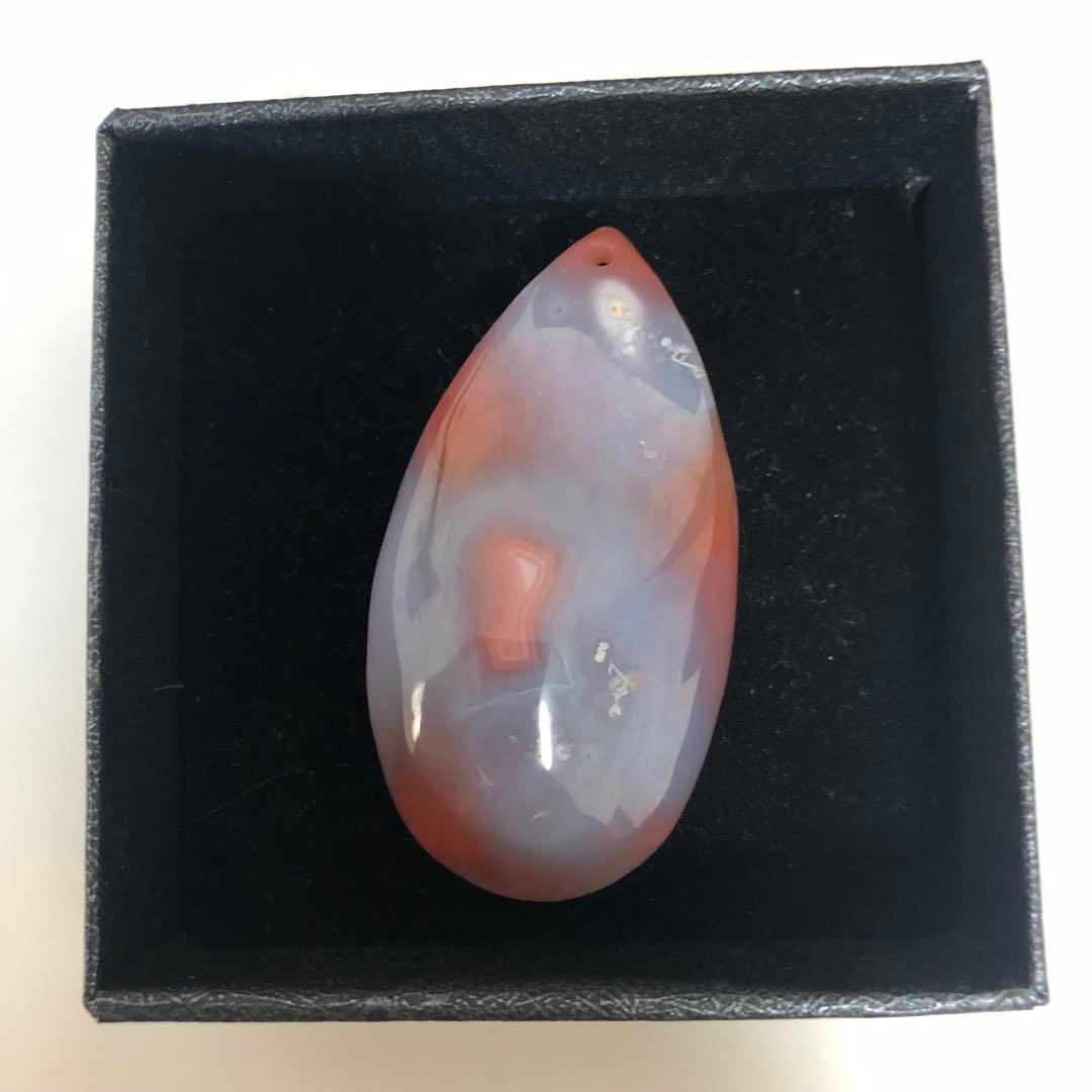 縁結び 女陰 ヌードメノウ 生命の源 女性器 趣味 天然石 瑪瑙 彫り物 B7