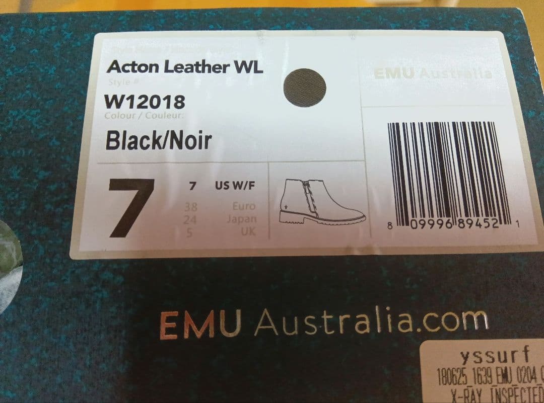 エミュ/EMU Acton ショートブーツ　24センチ　黒　箱あり新品・未使用品