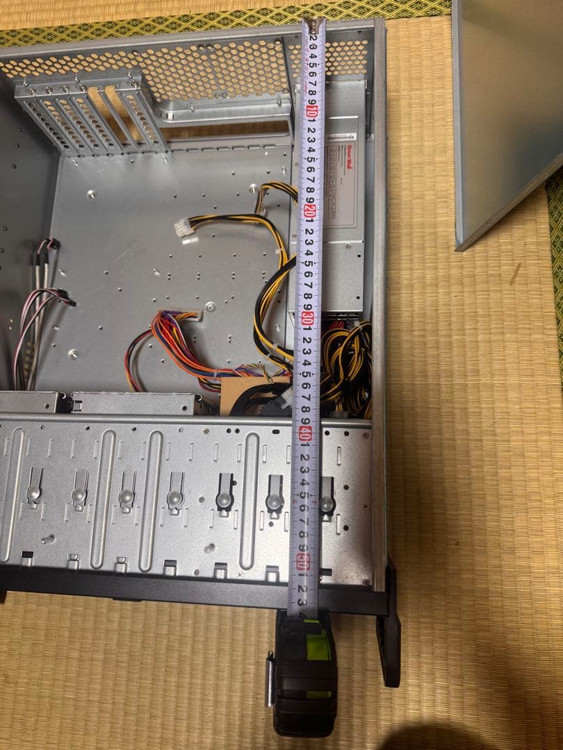PCケース　サーバー用　ケースのみ×1 ラストです
