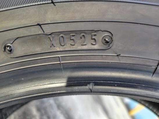新車外し 2025年製 EC300＋ 215/60R17 2本②