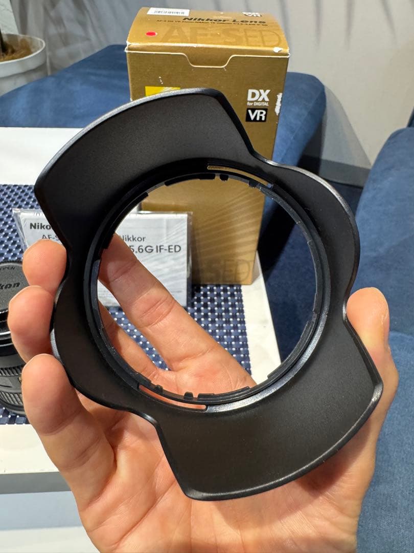 【極美品】Nikon AF-S DX VR Zoom-18-200mm