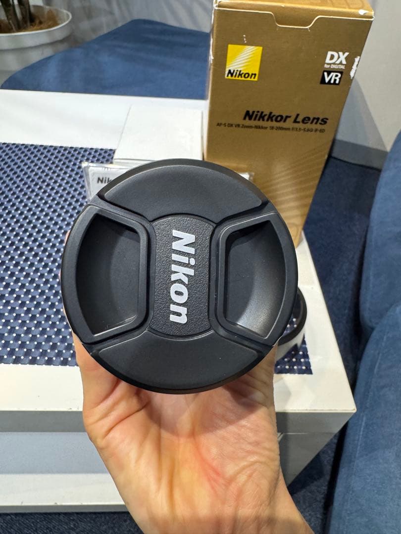 【極美品】Nikon AF-S DX VR Zoom-18-200mm