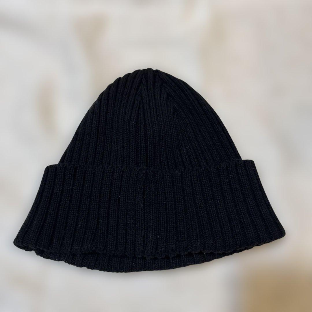 ま　Supreme ブラック ニット帽