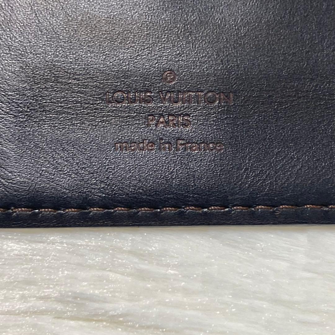 LOUIS VUITTON ルイヴィトン ユタ　カルトクレディ 二つ折り 財布