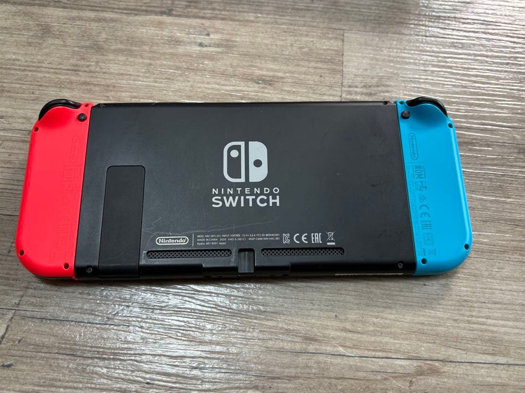Nintendo Switch 青と赤 Joy-Con 本体