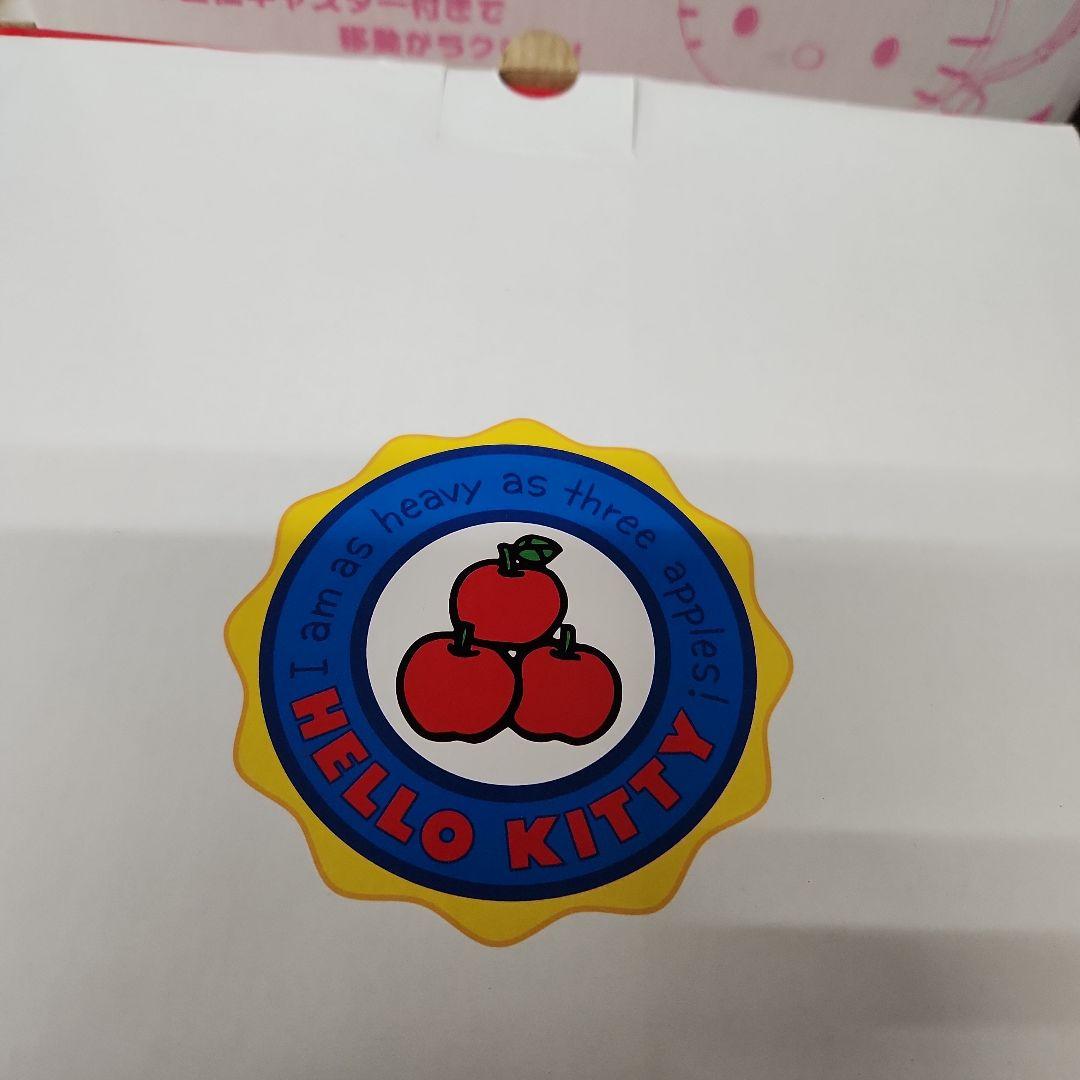 ハローキティ リンゴ型振り子時計　未使用