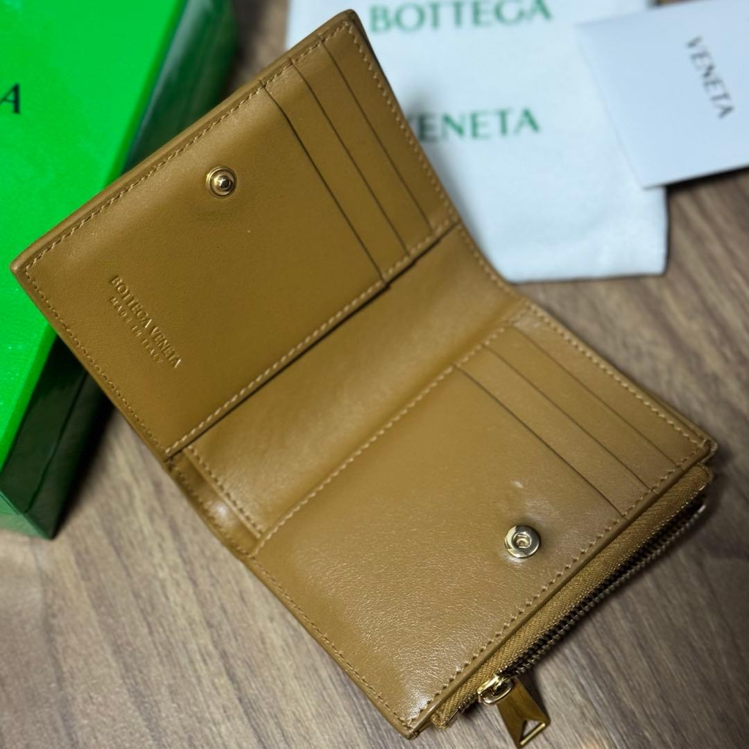 Bottega Veneta 二つ折りファスナーウォレット
