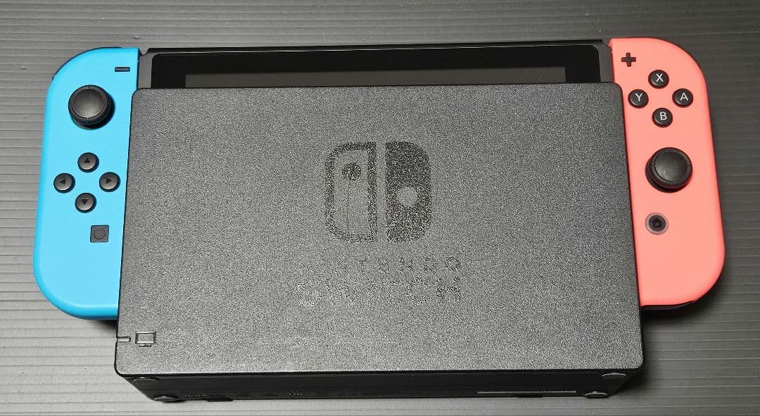 た*う様 Nintendo Switch 本体 ネオンブルー ネオンレッド