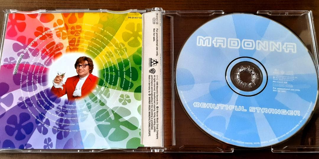 マドンナ　Beautiful Stranger　貴重盤 CD シングル