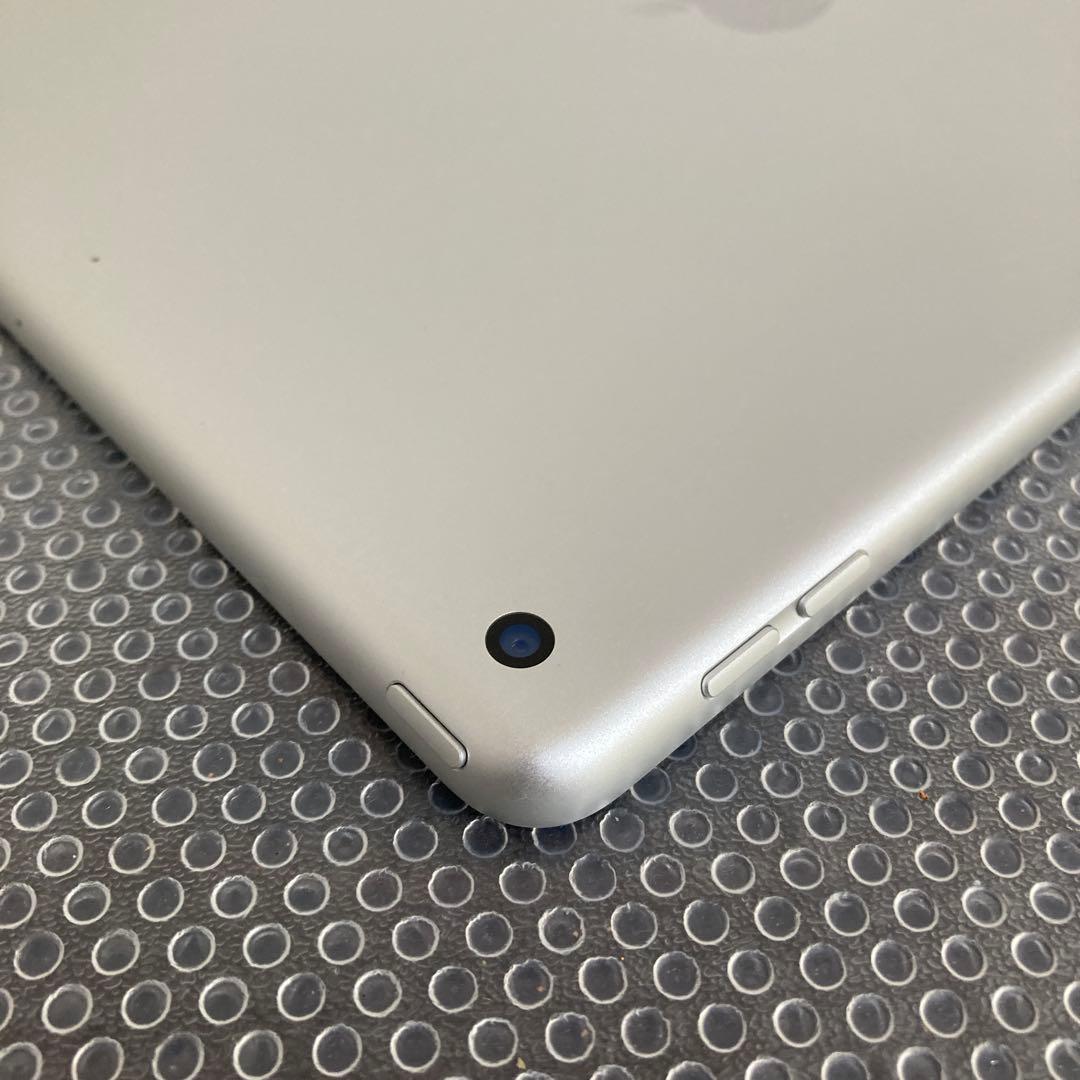 619【早い者勝ち】電池良好☆iPad8 第8世代 32GB WIFIモデル☆