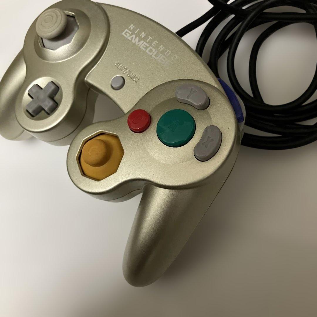 トイザらス限定 ゲームキューブ コントローラー スターライトゴールド