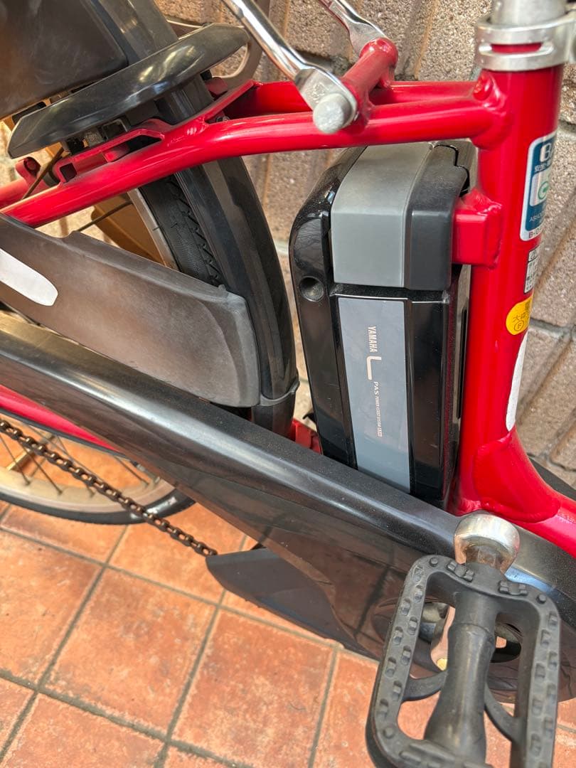 送料込　Yamaha Pas Natura　電動自転車　赤26インチ