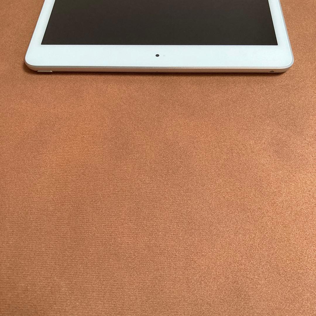 683【早い者勝ち】電池良好☆iPad8 第8世代 32GB WIFIモデル☆