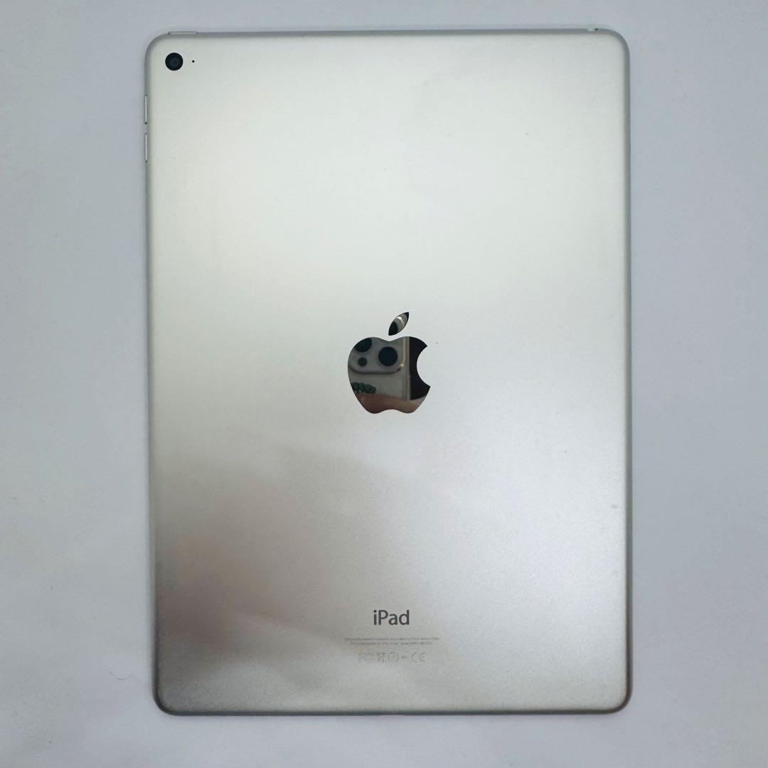 【新品バッテリー】iPadAir2 64GB本体 シルバー WiFiモデル