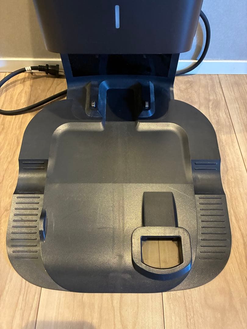 部品交換済！　iRobot Roomba i7 ルンバ クリーンベース付属