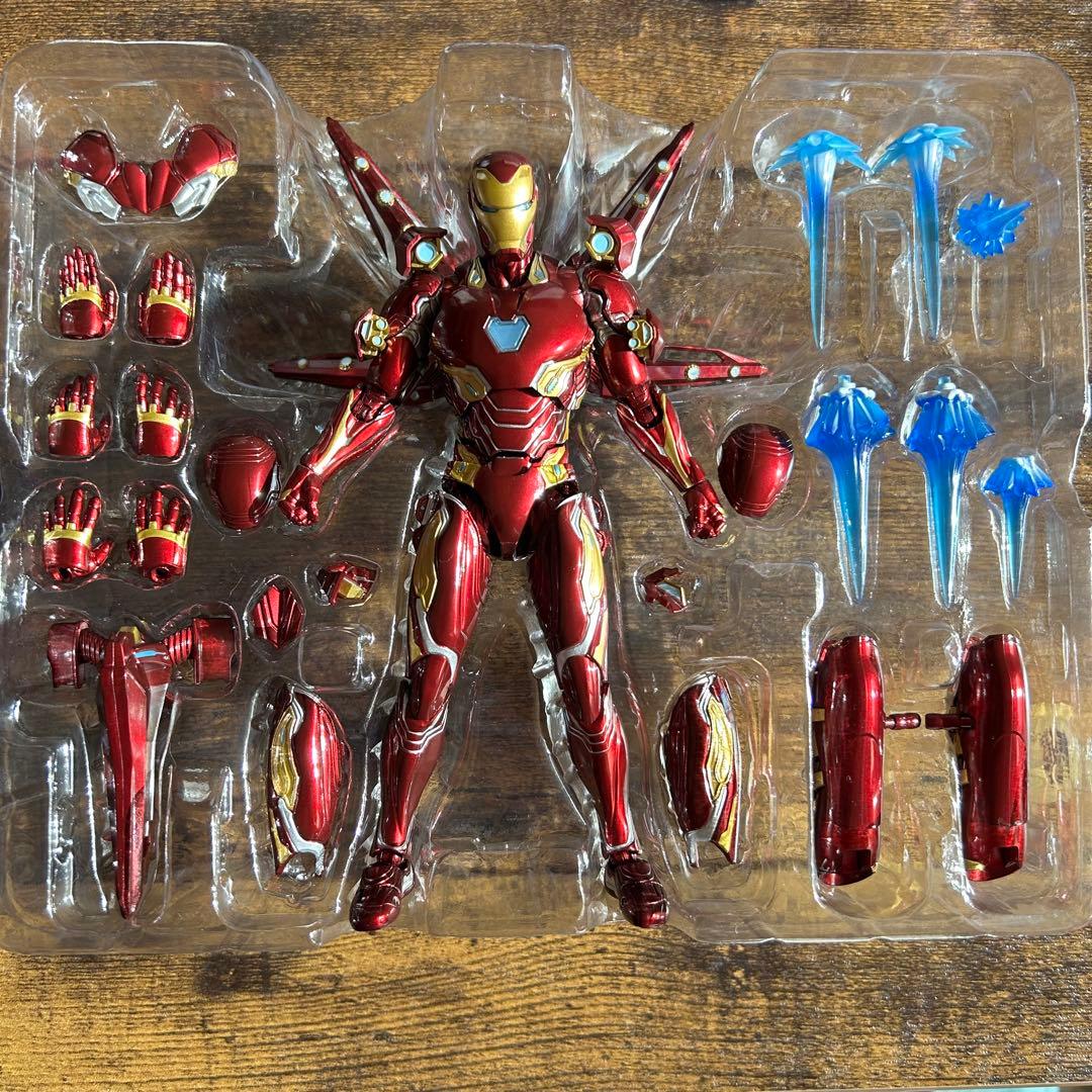 SHfiguarts アイアン・スパイダー & アイアンマン MK50 セット