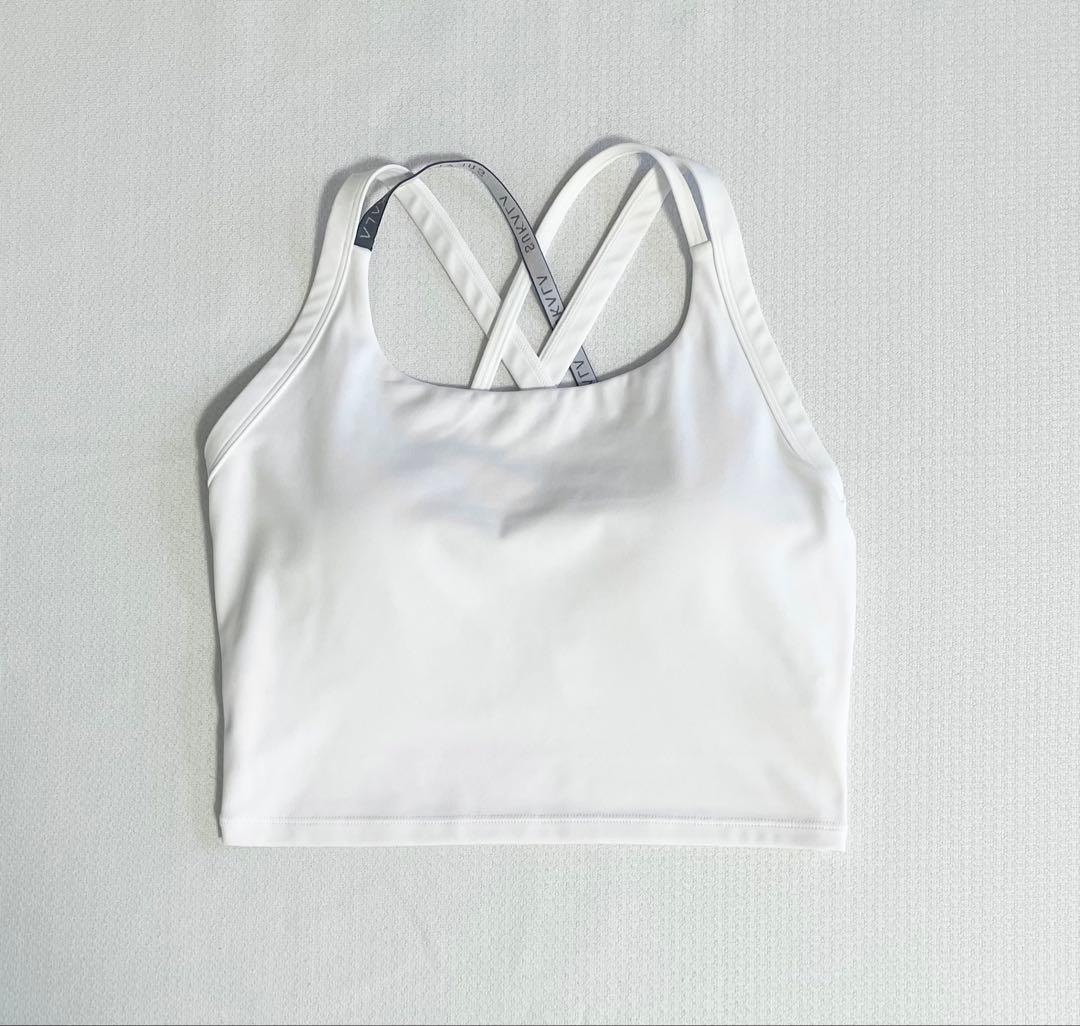 美品　SUKALA ベーシッククロスロゴブラトップ　sukala スカーラ S