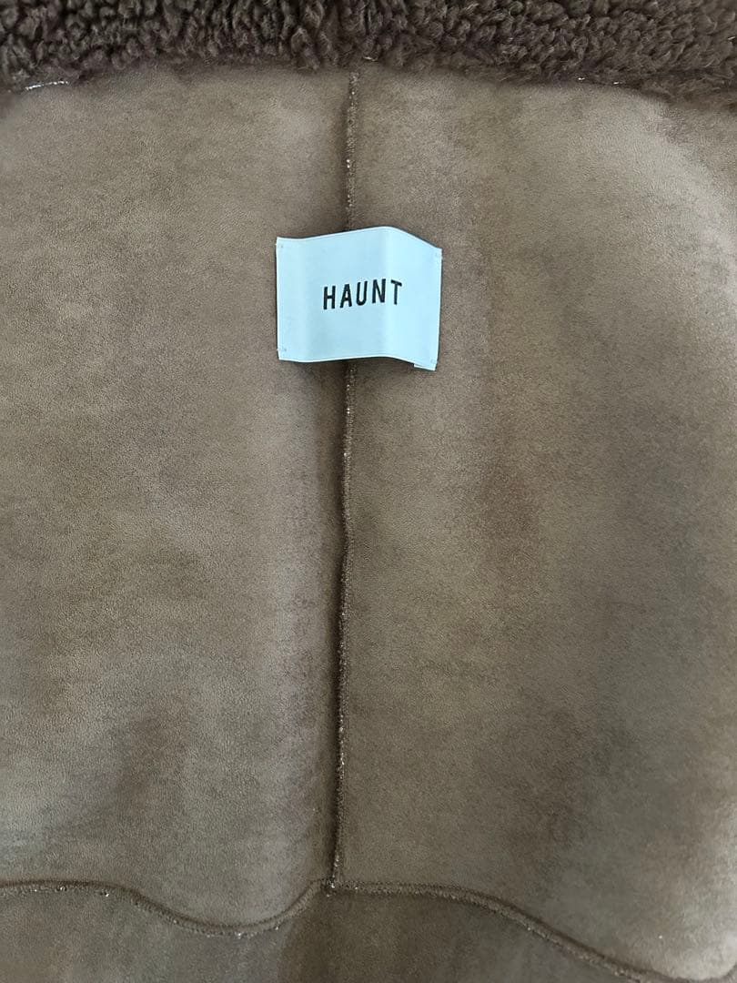 HAUNT ショートボアストール　ダークブラウン HAUNT