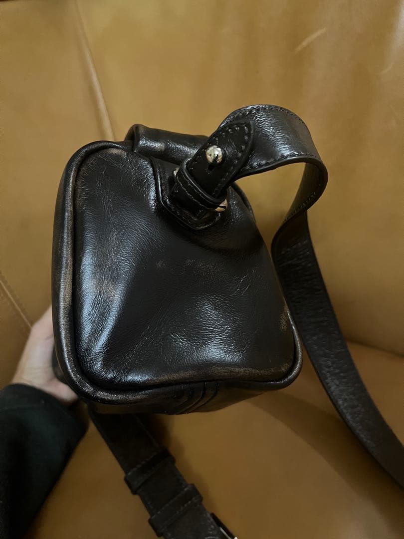PRADA ナッパレザーショルダーバッグ