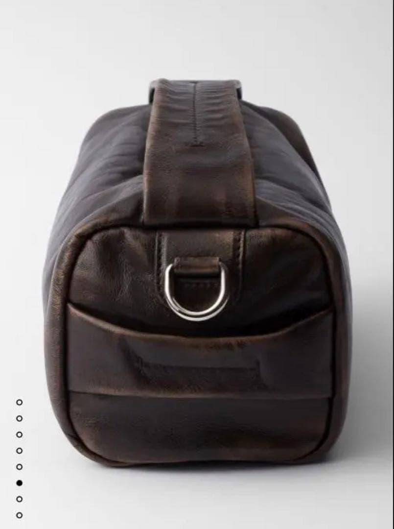 PRADA ナッパレザーショルダーバッグ
