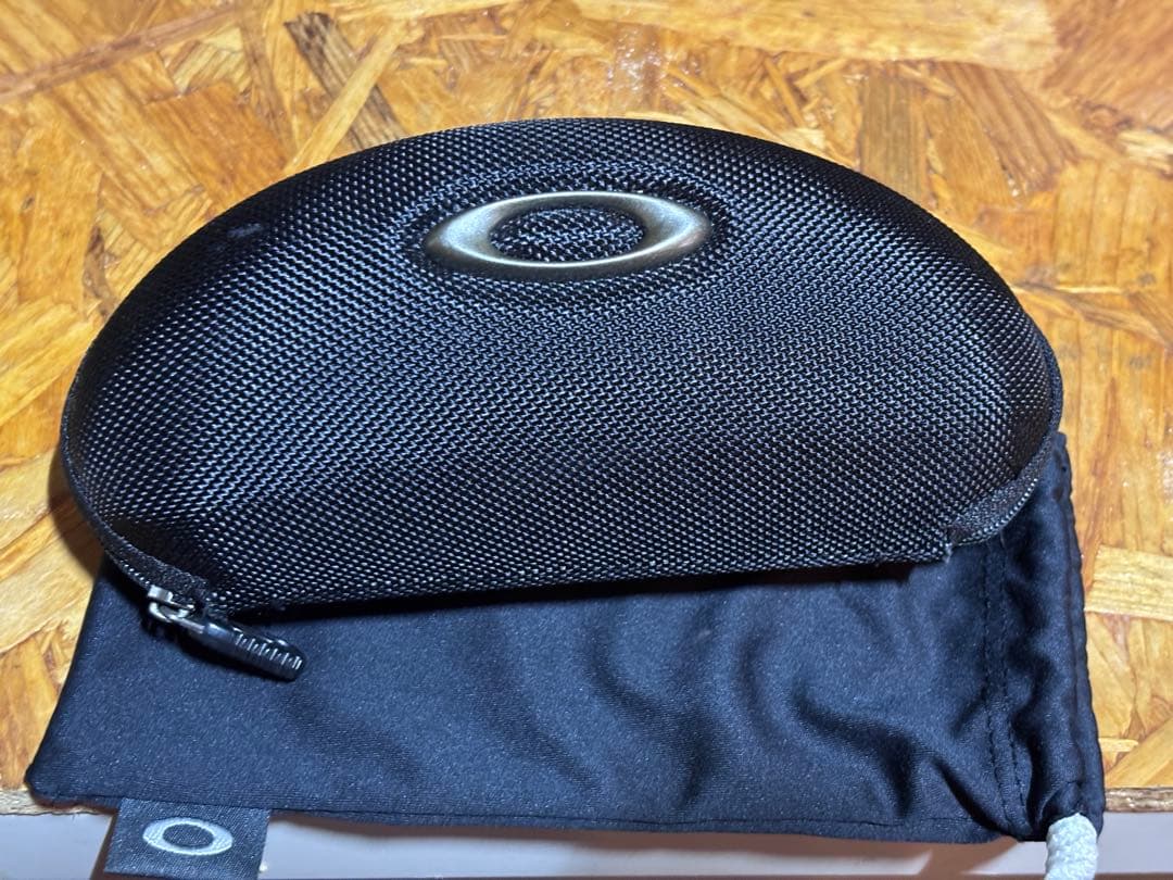 OAKLEY SUTRO ホワイト クリアレンズ 中古