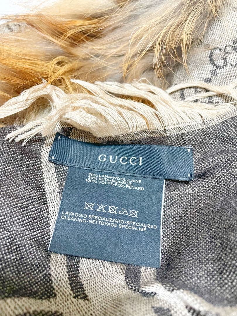shinページ　GUCCI グッチ 紗栄子 ファーストール ポンチョ