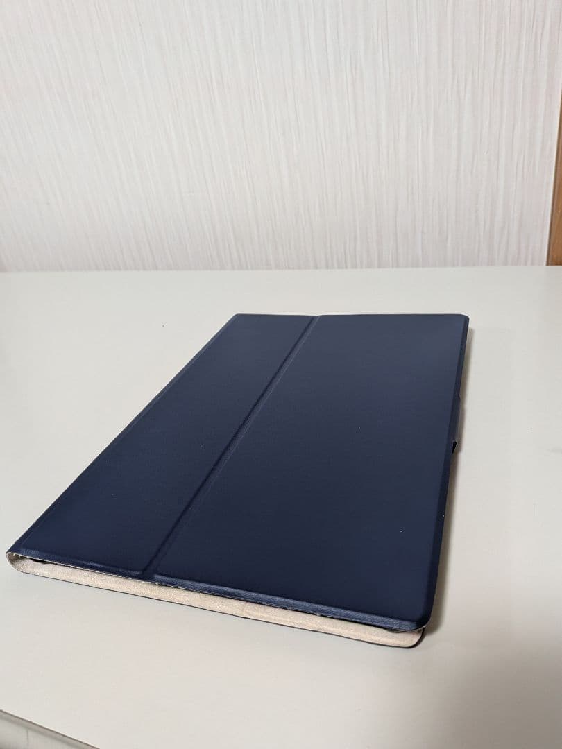 iPad 6世代 32GB Wi-Fi スペースグレイ ケース・充電ケーブル付
