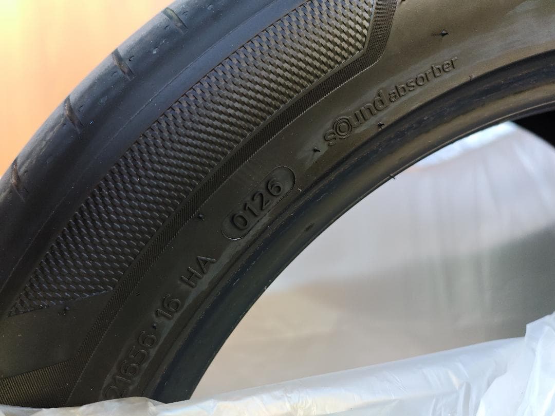 モデルY純正新車タイヤ4本セット　2026年製255/45R19　ventus