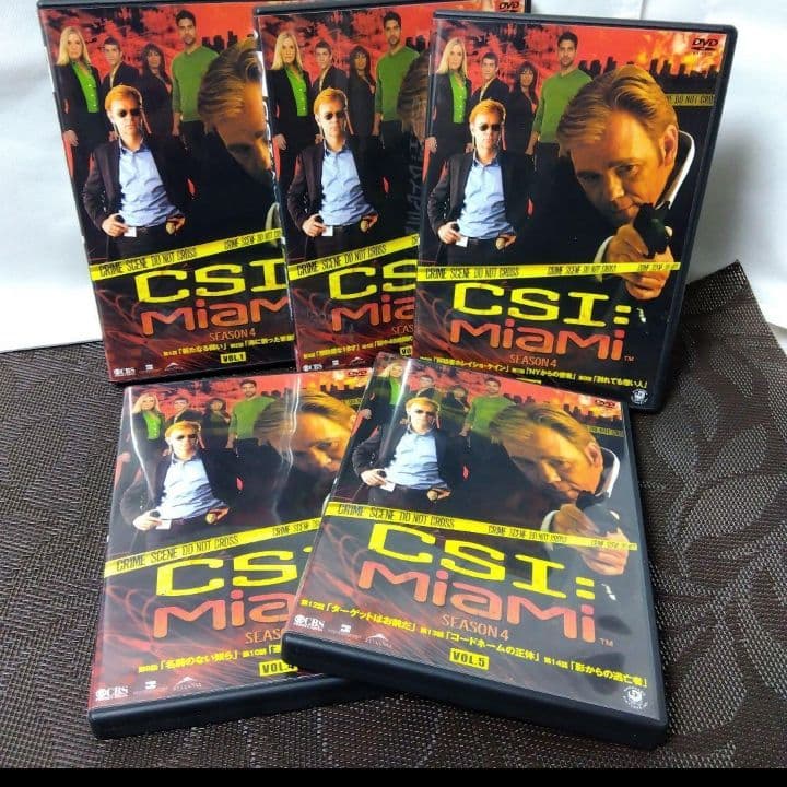 DVD「CSI:マイアミ シーズン4 コンプリートDVD-BOX-1〈5枚組〉」
