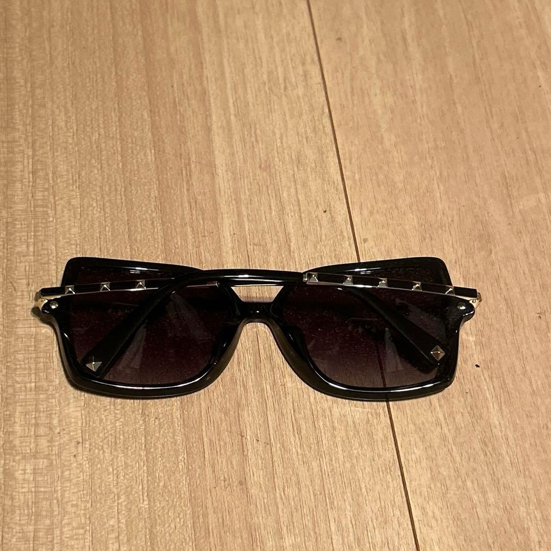 VALENTINO サングラス　新品