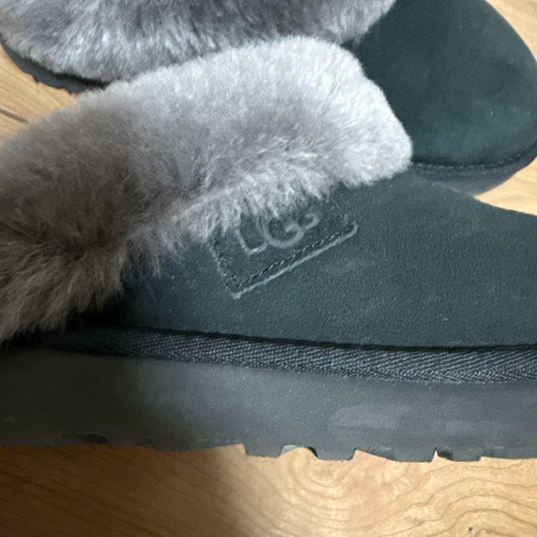 UGG クラゲット　ムートン　ルームシューズ　黒/グレー　23cm