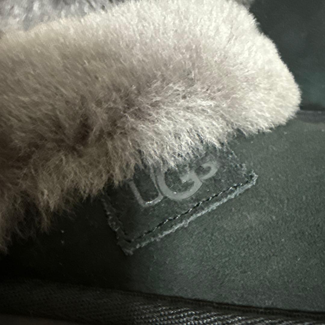 UGG クラゲット　ムートン　ルームシューズ　黒/グレー　23cm