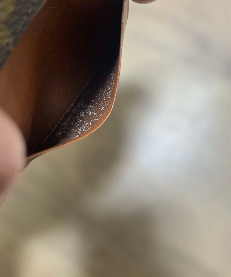 ま*★様 Louis Vuitton 名刺入れ アンヴェロップ カルト ドゥ ウ