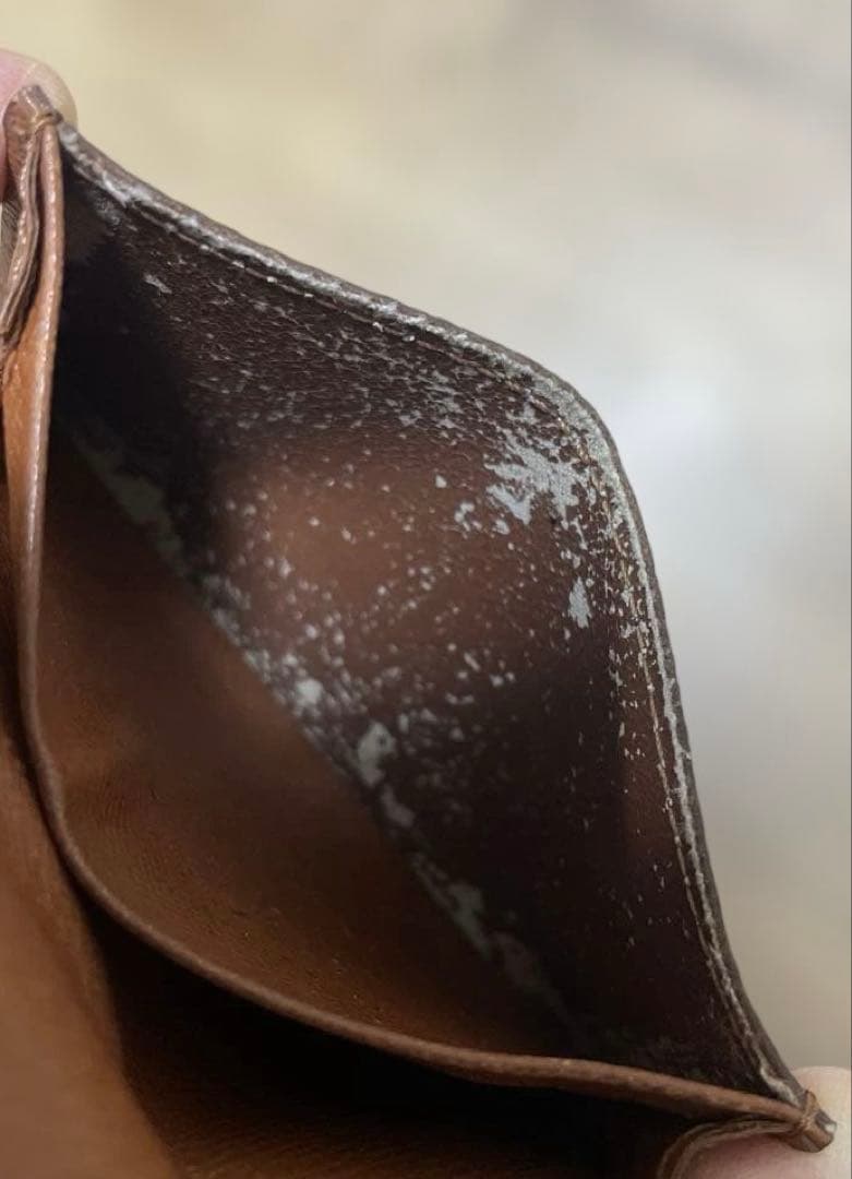 ま*★様 Louis Vuitton 名刺入れ アンヴェロップ カルト ドゥ ウ